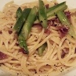 ラフター - アスパラガスのペペロンチーノ