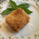 Lis Wine & Fine Food - 