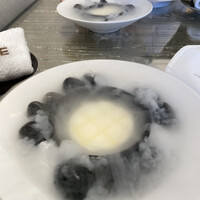 ベージュ アラン・デュカス 東京 - 