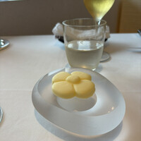 ベージュ アラン・デュカス 東京 - 