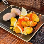 Azzurro520 - 自家製サルシッチャのグリル〜パタタブラパス添え〜