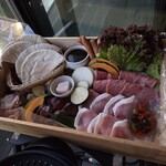 es ROOFTOP GARDEN BAGUS - 