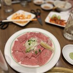 焼肉 鶯谷園 - カルビ