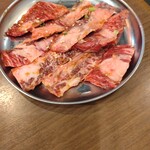 ホルモン家 しろ壱 - しろ壱カルビ