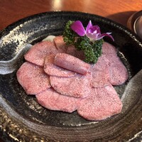 牛皇 - 