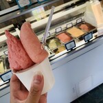 ルヒエル - ジェラート3種600円(プラム、グレープフルーツ、バナナクリーム)