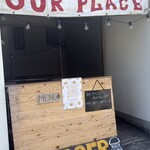 LOVE THIS BURGER - テラス席