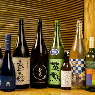 お酒にこだわる方にもご満足いただける、多種多彩なお飲物