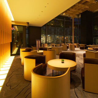 ラウンジ ORIGAMI_1