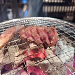新ホルモン焼肉 びっくりや - 