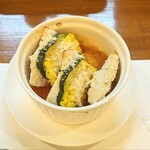 創作 こう - 夏野菜（コーンとズッキーニ）と鶏のパン粉焼