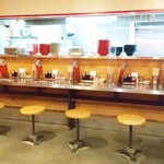 天下一品 - カウンター席