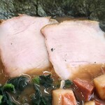 家系ラーメン 王道家 本店 - チャーシュー