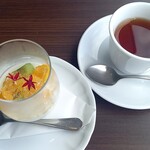 鉄板焼レストラン八景 - パンナコッタ美味しい