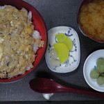 中野屋食堂 - 会津地鶏親子丼（真上）