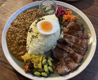 シャムロック - 天童（カレー）の写真