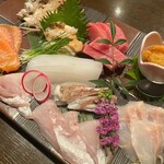 地酒炭焼肴や - 