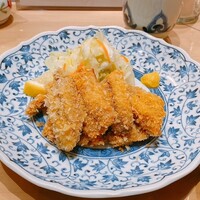 新宿割烹 中嶋 - 味付けしてあって、さっぱりとしたフライが8切れほど。