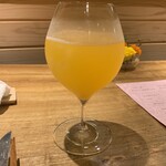 花小町 - 自家製パッションフルーツのソーダ