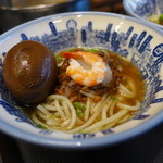 度小月 - 麵・魯蛋(ルータン)入り(NTD65)