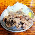 味処 まるたか - くじら竜田揚げ