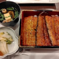 割烹 蒲焼 大沼 - うな重特上と肝吸い