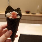 松寿司 たにがわ - まぐろのすき身巻②