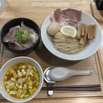 麺屋 松もと - 料理