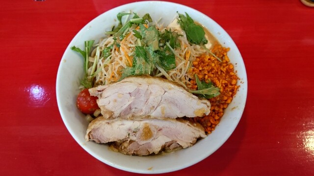 鷹の目 ラーメン 鷹の目 獨協大学前本店 （【旧店名】鷹の眼） - 獨協大学前