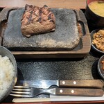 感動の肉と米 - 料理写真: