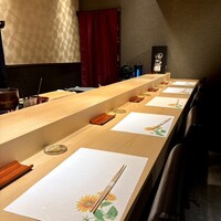 北新地 鮨 栞庵 やましろ - 店内