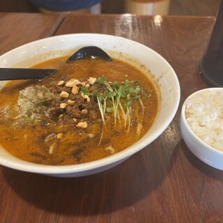 トミ吉 口コミ一覧 : 麺屋 とみ吉 （めんや とみきち） - 四谷三丁目