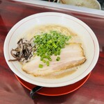 本場博多とんこつらーめん いっぽし - ラーメン　８７０円