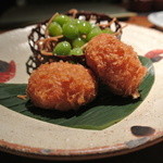 酒とそば まるき - 揚げ銀杏　南瓜のコロッケ