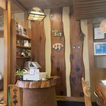 とんかつ あづま - レジ前