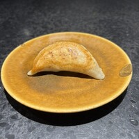 イチリン ハナレ - この1個餃子はいくらするんだろう？絶品