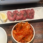 ホルモン屋 壺亭 - 牛タン！