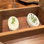 Fujiya 1935 - ラードを使ったものと、豆乳を使ったもの。いずれもパンにつけて頂きます。