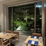 ガーデンキッチン かるめら - お庭を見ながら