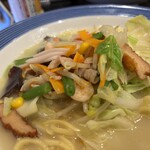 リンガーハット - 鶏白湯は優しくマイルドな味わいが良い