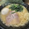 家系ラーメン 頂㐂家 阪急三国店