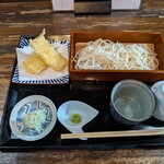 手打蕎麦のたぐと - せいろそばといか天