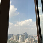 ザ タヴァン グリル＆ラウンジ - 梅雨明け前でしたが　早くも盛夏の空でした