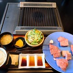 和牛厨　ふか尾 - 