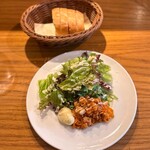 Le Comptoir de シャンパン食堂 - 前菜･バゲット