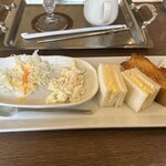 珈琲絽漫 - 料理写真: