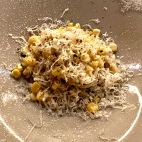 ヴィノテカサクラ - 石川  玉蜀黍のスパゲッティ・ペペロンチーノ
                      大分産 ひた山椒とともに