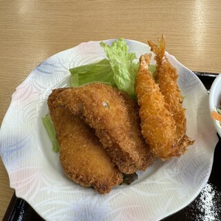 ルポール粟島_1