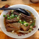林東芳牛肉麵 - 