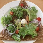 水辺のカフェテラス - 料理写真:サーモンとアボカド